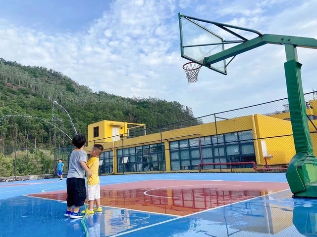 写字楼玻璃隔断